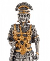 Интерьерная статуэтка "Храбрый воин"