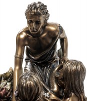 Статуэтка "Гилас и нимфы"