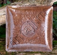 Тарелка декоративная "Божественная птица с нимбом"