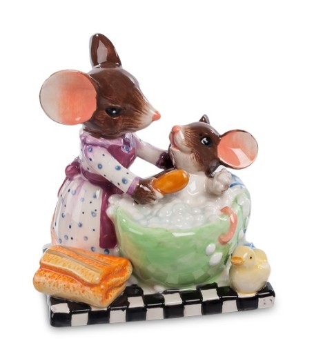 Декоративная фигурка "Купание Мышонка"       