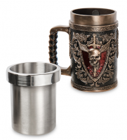 Пивная кружка "Череп с мечом"