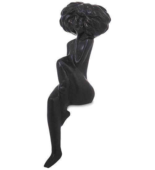 CV-12/2 Статуэтка "Девушка"