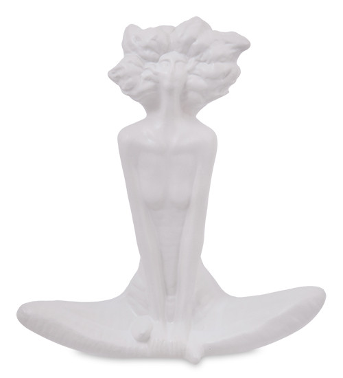 CV-12/3 Статуэтка "Девушка"