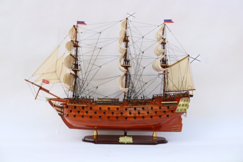 Модель парусника 12 Апостолов, Россия