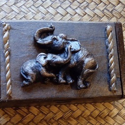 Шкатулка "Слоны"