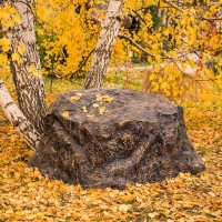 Декоративная крышка для люка септика "Сказочный камень"