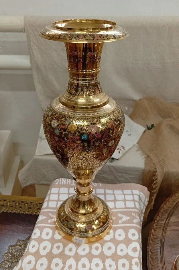 Ваза латунная резная «Классика» эмаль с чернением, серия CHUNIYA JALI BLACK COLOUR