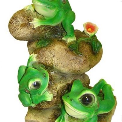Декоративная садовая фигурка "Лягушата на камнях"