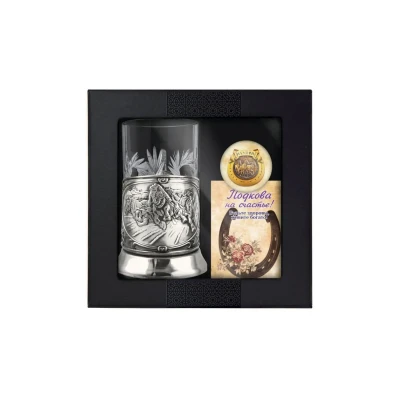 Набор для чая "Тройка" никелированный с чернением с открыткой и значком "На удачу" Набор для чая "Тройка" никелированный с чернением с открыткой и значком "На удачу"