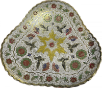 Конфетница латунь резная белая эмаль