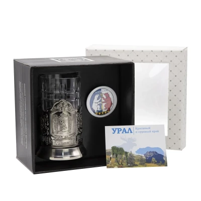 Набор для чая "Урал" никелированный с чернением с открыткой и значком "Урал" Набор для чая "Урал" никелированный с чернением с открыткой и значком "Урал"
