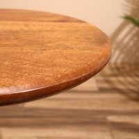 Столик кофейный из дерева манго 39х39х54см.      