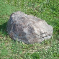 Декоративный камень - крышка "Валун"