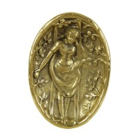 Блюдце «Девушка в саду»