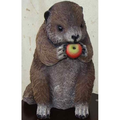 Декоративная садовая фигурка "Бобер с яблоком"