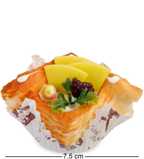 QS-03/1 Пирожное "Ягодная корзинка" (имитация, магнит)