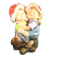 Декоративная садовая фигурка "Гномики обнимаются"              