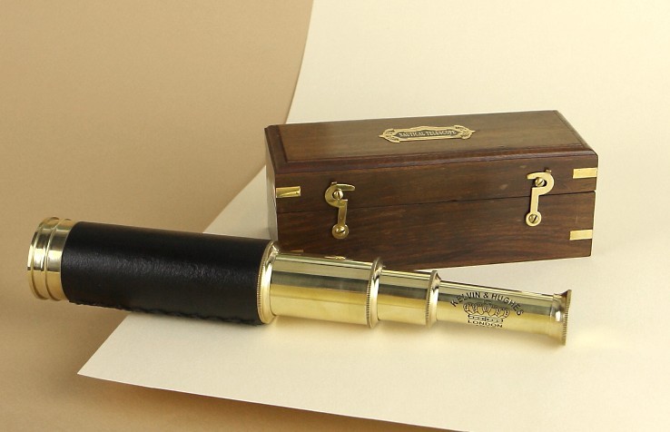 Подзорная труба в деревянном футляре "Морская романтика"