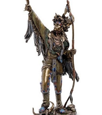 Статуэтка "Вождь племени"