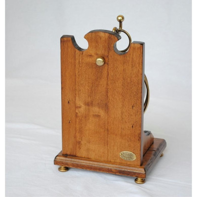 Часы-будильник