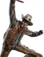 Статуэтка "Ковбой и лошадь"