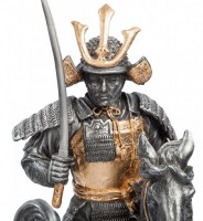 Статуэтка "Самурай-всадник"