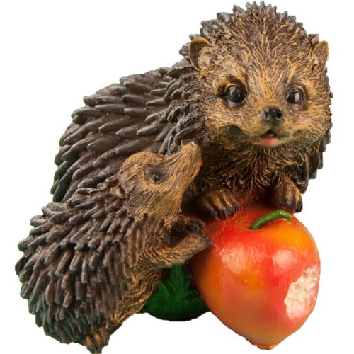 Декоративная садовая фигурка "Два ежа с яблоком"