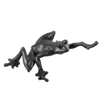 Интерьерная статуэтка "Лягушка Вера" 