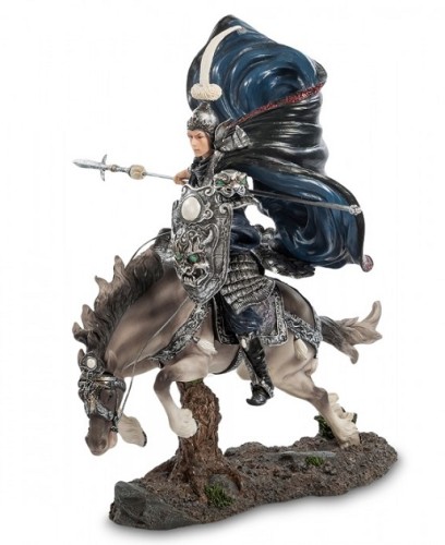 Статуэтка "Воин в доспехах"