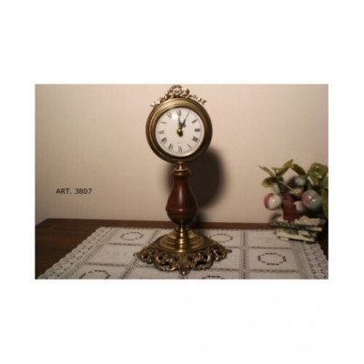 Часы настольные интерьерные