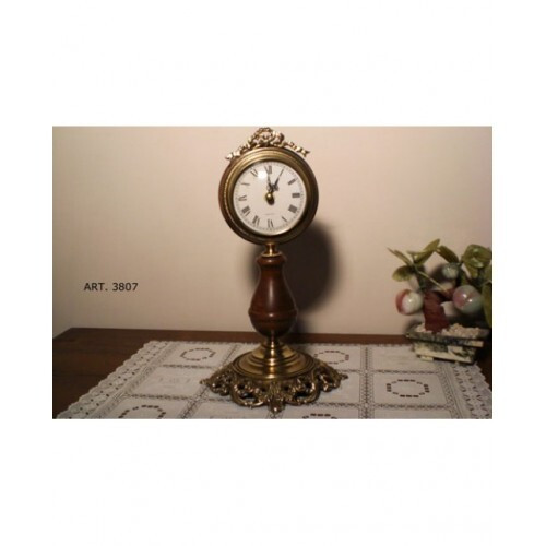 Часы настольные интерьерные