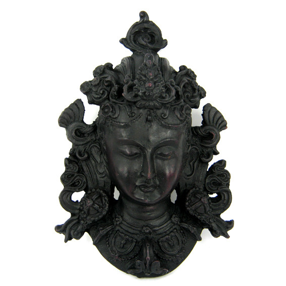 Тара маска 21см пластик