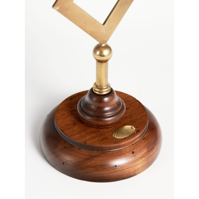 Подсвечник