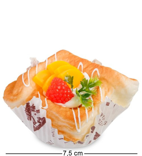 QS-03/3 Пирожное "Ягодная корзинка" (имитация, магнит)