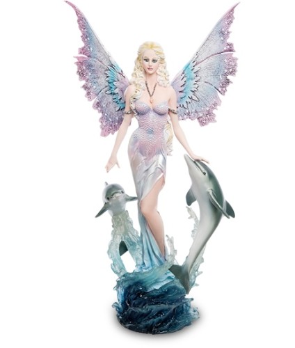 Статуэтка "Повелительница дельфинов"          