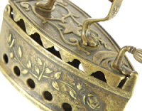 Декоративный утюг "Розы"