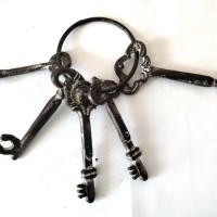 Связка декоративных ключей "Форт Боярд"     
