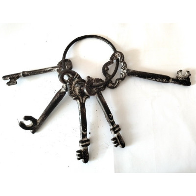 Связка декоративных ключей "Форт Боярд"