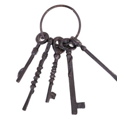 Связка декоративных ключей "Форт Боярд"     