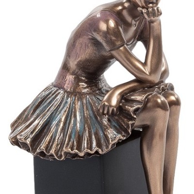 Статуэтка "Юная танцовщица"