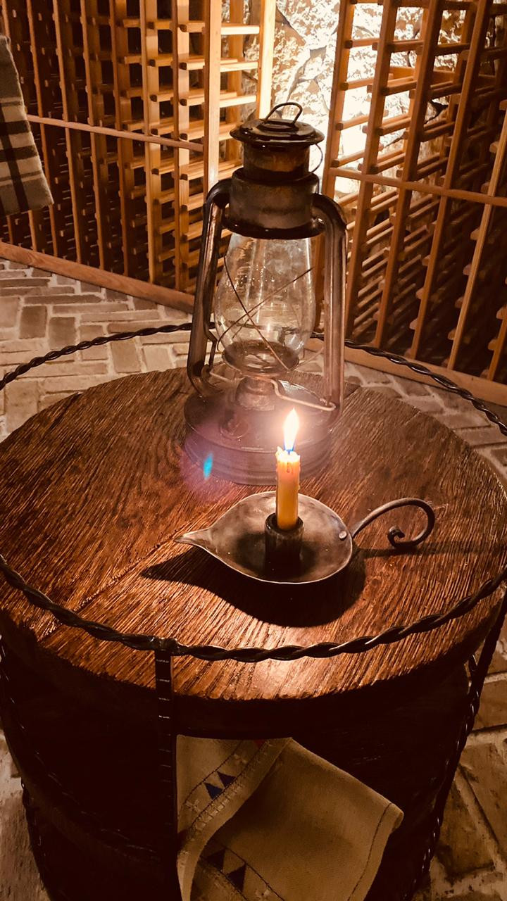 Настольный подсвечник "Листок"