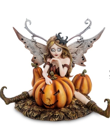 Статуэтка "Фея с тыквой"          