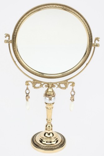 Зеркало настольное "Королева" Зеркало настольное "Королева"
