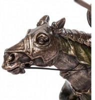 Статуэтка "Средневековый рыцарь"