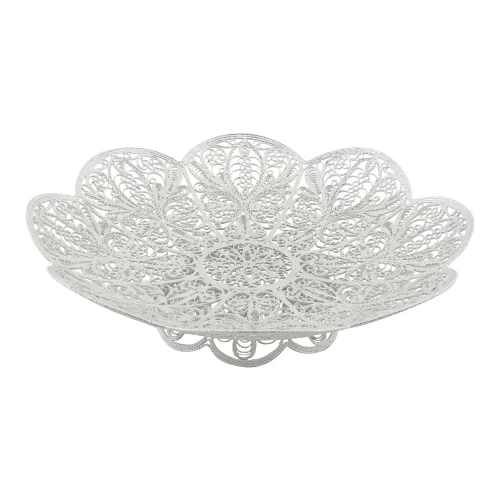 Ваза "Мотив" из мельхиора с посеребрением