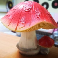 Садовая фигурка "Мухоморы"