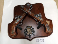 Панно "Мушкеты"     