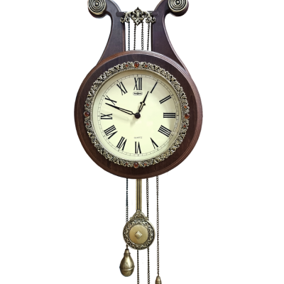 Часы настенные "Лира"