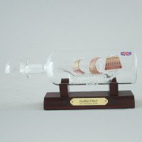 Корабль в бутылке "Golden Hind"