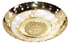 Конфетница латунь резная KANGURA полированная h-17 см